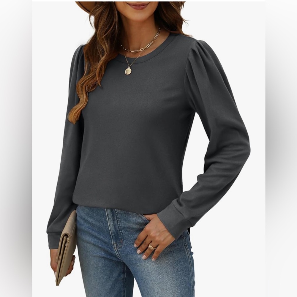 Soft tunic sweatshirt with shoulder detail